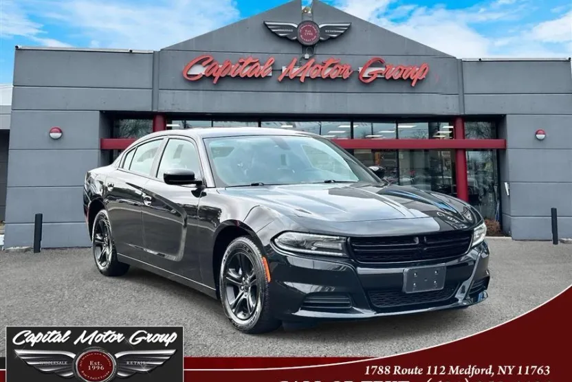 2021 Dodge Charger SXT photo 1