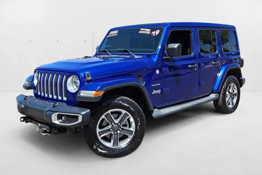 2019 Jeep Wrangler Unlimited Sahara photo 1