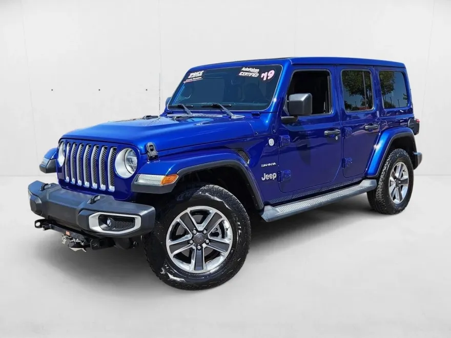 2019 Jeep Wrangler Unlimited Sahara photo 1