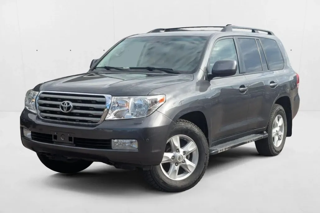 2010 Toyota Land Cruiser VX photo 1