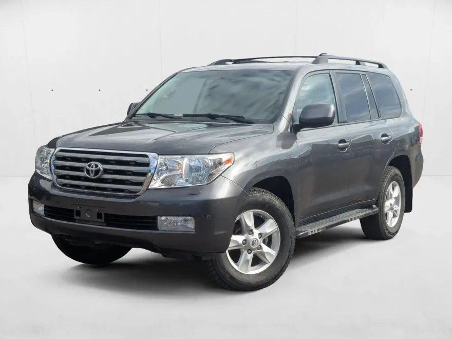 2010 Toyota Land Cruiser VX photo 1