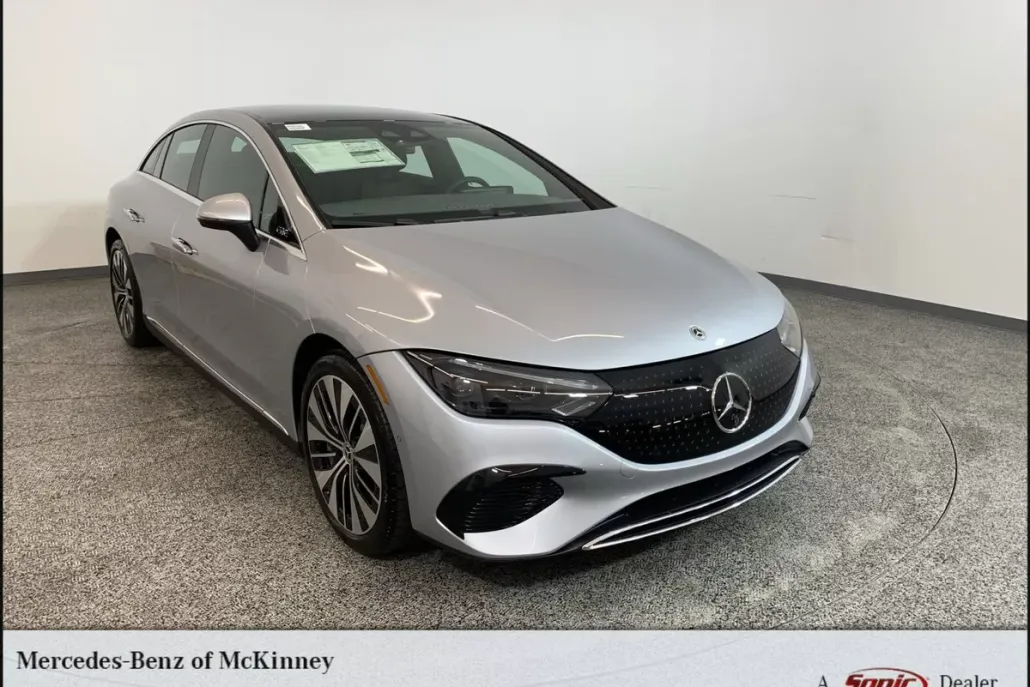 2024 Mercedes Benz EQE-Class Sedan photo 1