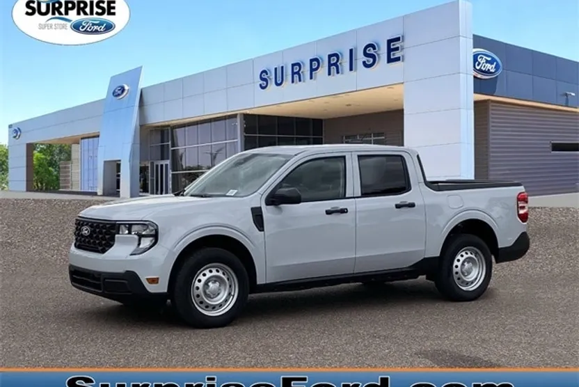 2025 Ford Maverick XL photo 1