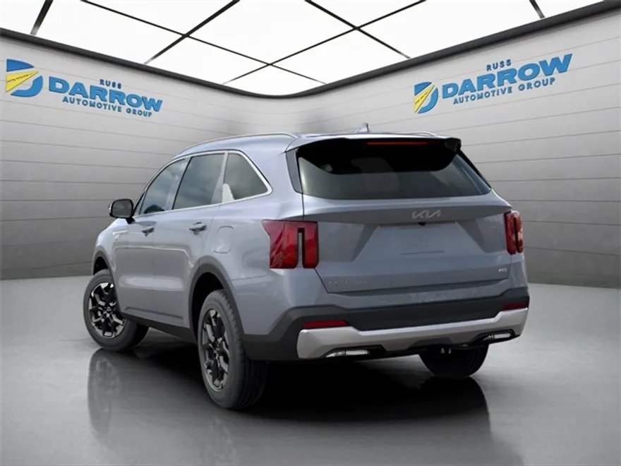 2025 Kia Sorento S photo 1