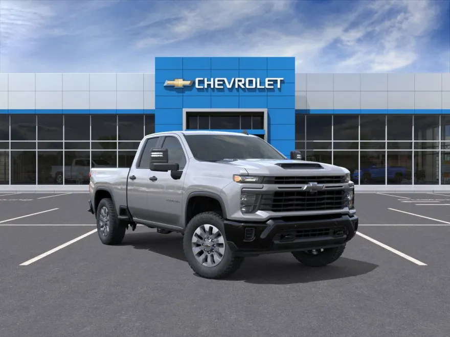 2026 Chevrolet Silverado 2500HD Custom photo 1