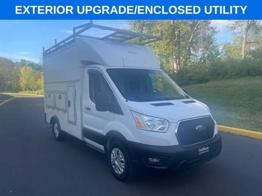 2022 Ford Transit photo 1