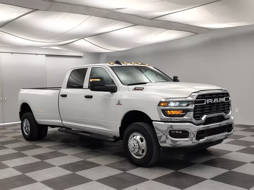 2026 Ram 3500 Tradesman photo 1