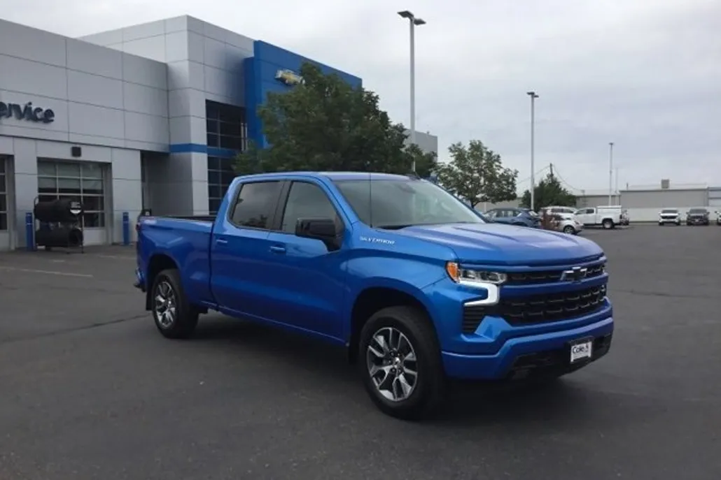 2026 Chevrolet Silverado 1500 RST photo 1
