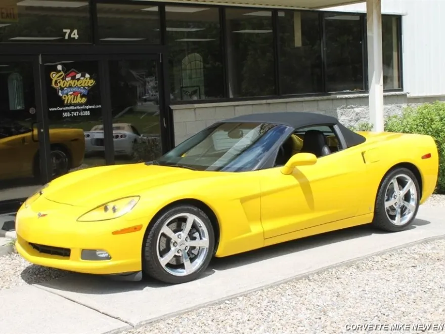 2008 Chevrolet Corvette Convertible photo 1