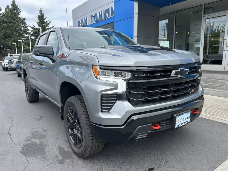 2025 Chevrolet Silverado 1500 LT Trail Boss photo 1