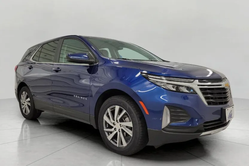 2023 Chevrolet Equinox photo 1