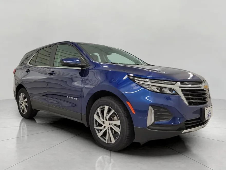 2023 Chevrolet Equinox photo 1