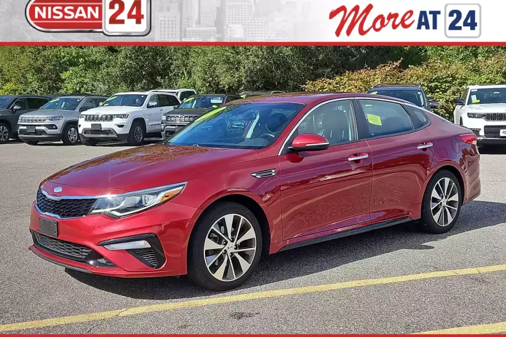 2019 Kia Optima S photo 1