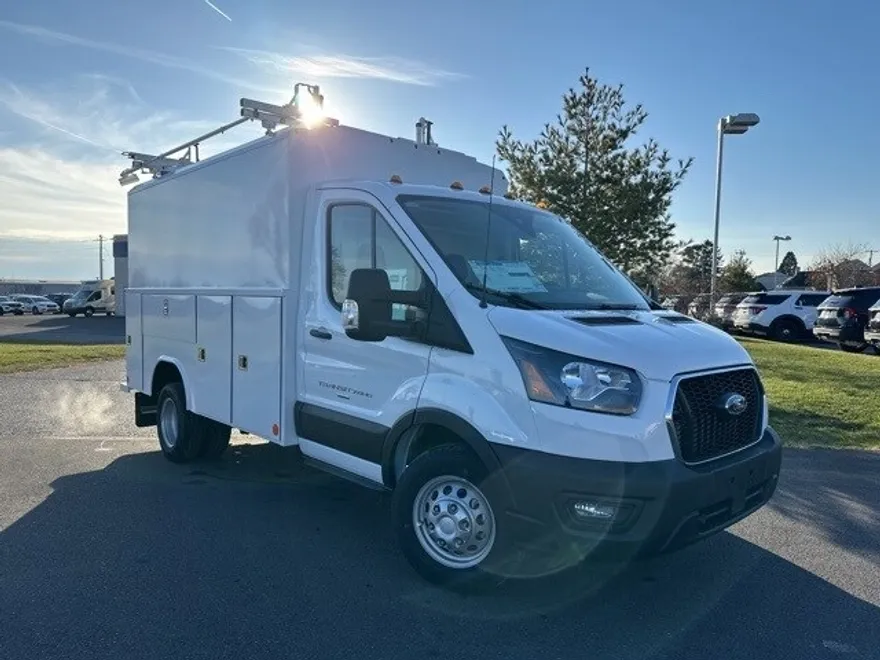 2024 Ford Transit photo 1