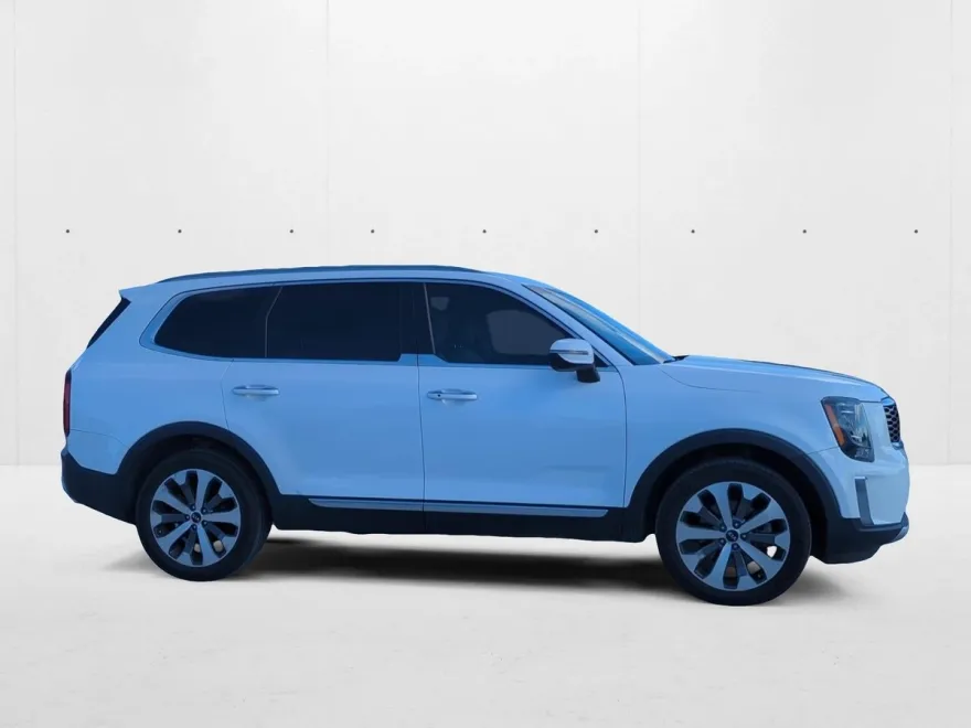 2021 Kia Telluride S photo 1