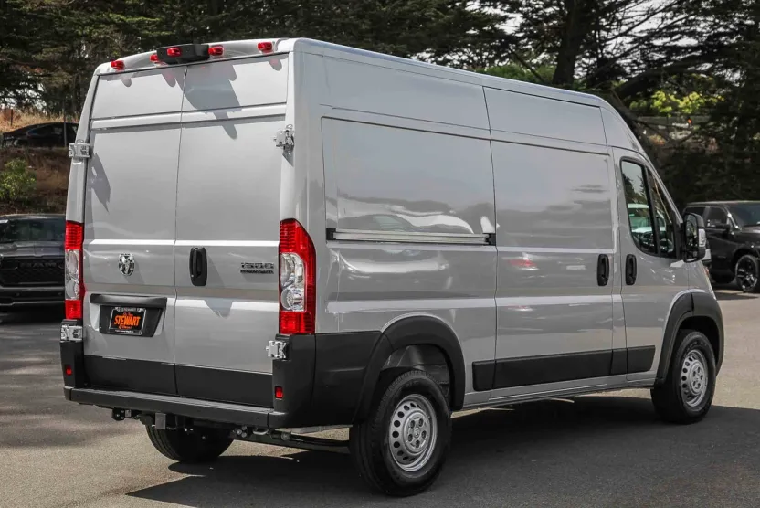 2026 Ram ProMaster 1500 Tradesman Cargo Van photo 1
