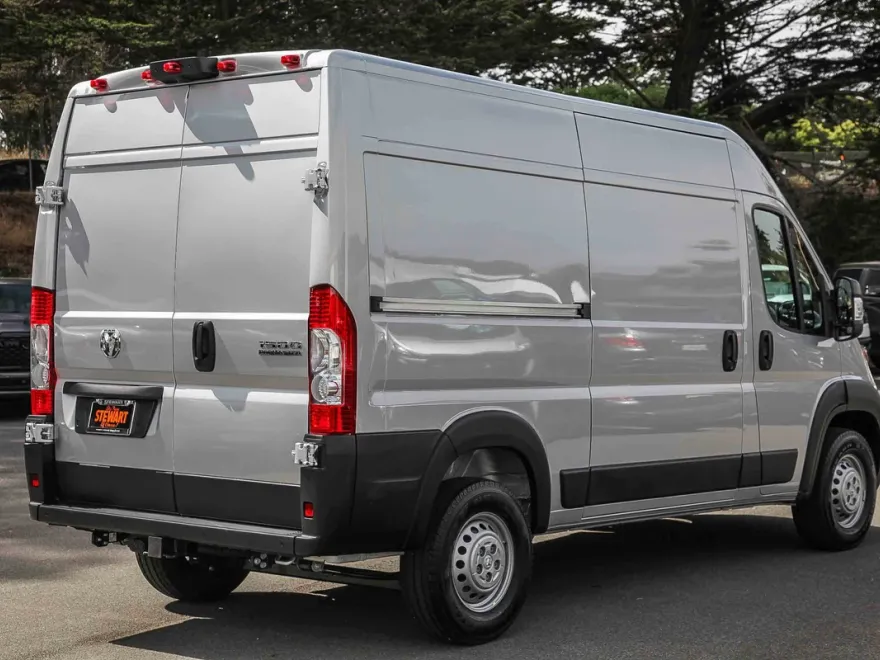 2026 Ram ProMaster 1500 Tradesman Cargo Van photo 1