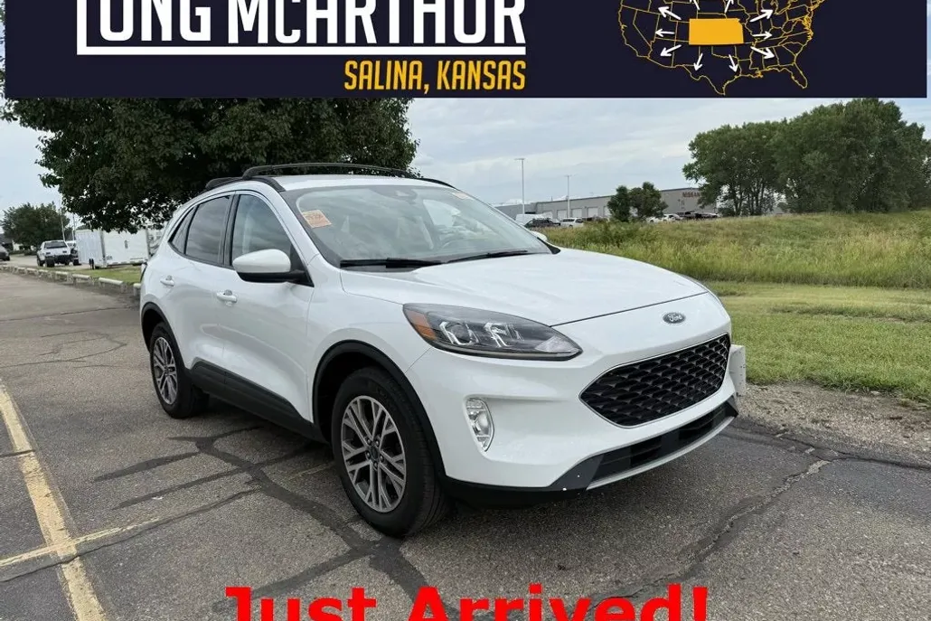 2022 Ford Escape SEL photo 1