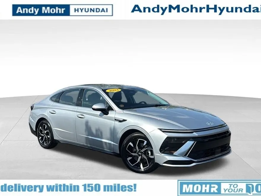 2024 Hyundai Sonata SEL photo 1