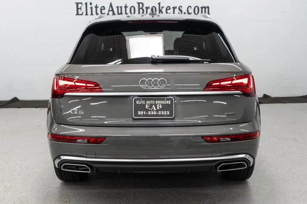 2023 Audi Q5 S line Premium 55 TFSI photo 1