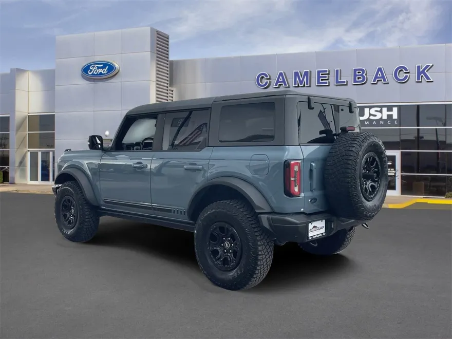 2021 Ford Bronco First Edition photo 1