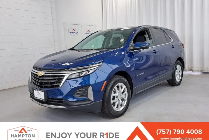 2022 Chevrolet Equinox LT photo 1