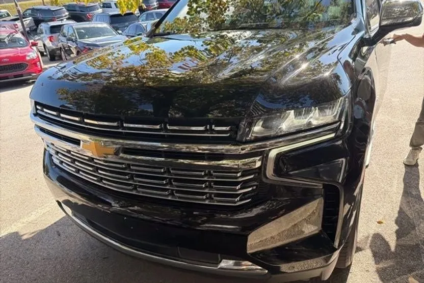 2021 Chevrolet Tahoe Premier photo 1
