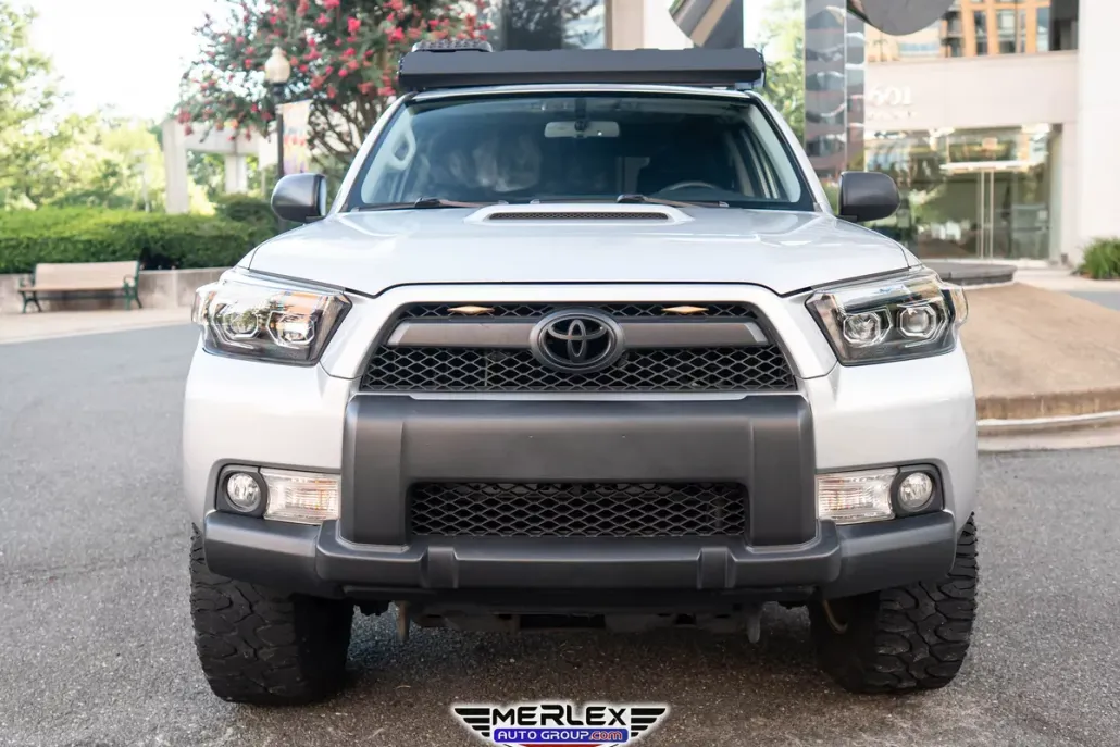 2011 Toyota 4Runner SR5 photo 1