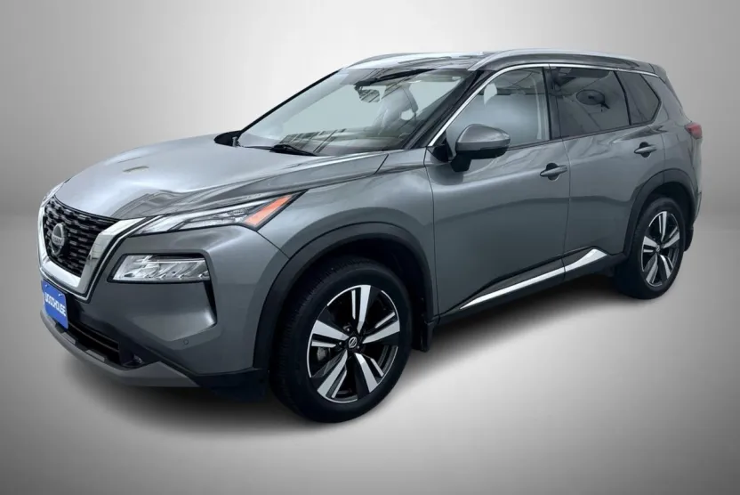 2021 Nissan Rogue SL photo 1
