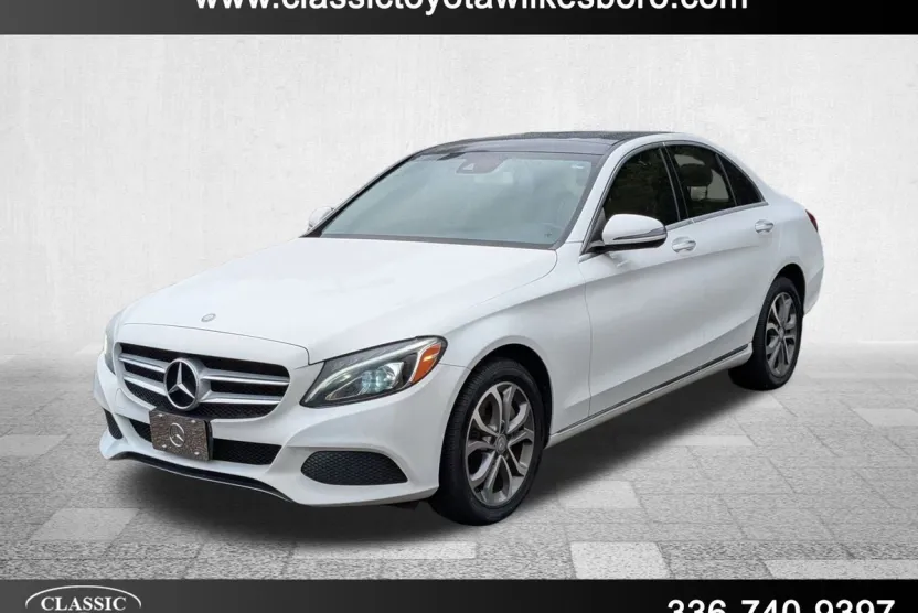 2017 Mercedes Benz C 300 4MATIC photo 1