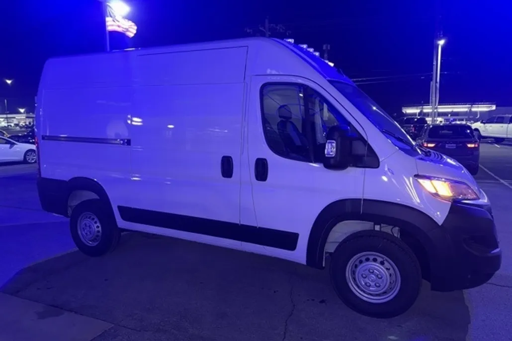 2025 Ram ProMaster 2500 photo 1