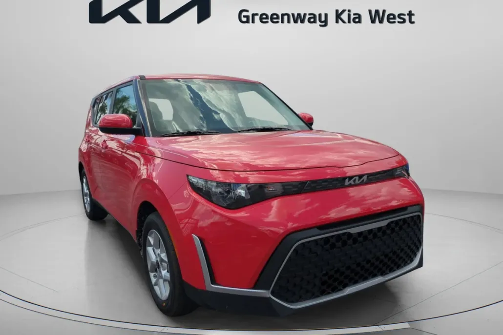 2025 Kia Soul S photo 1