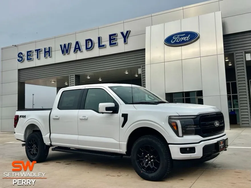 2025 Ford F-150 Lariat photo 1