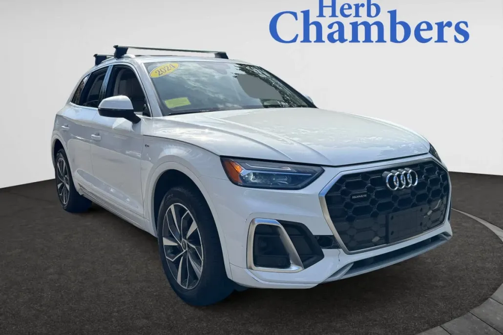 2024 Audi Q5 S line Premium Plus photo 1
