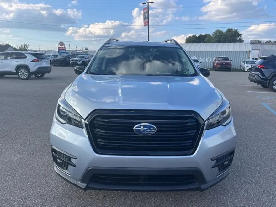 2022 Subaru Ascent Onyx Edition photo 1