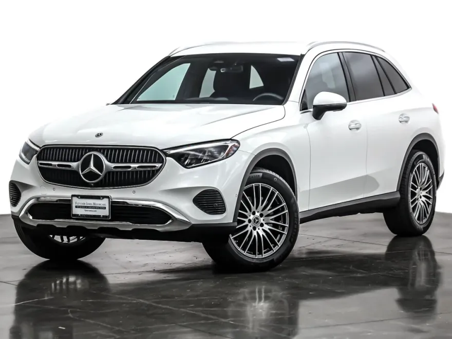 2025 Mercedes Benz GLC 300 photo 1