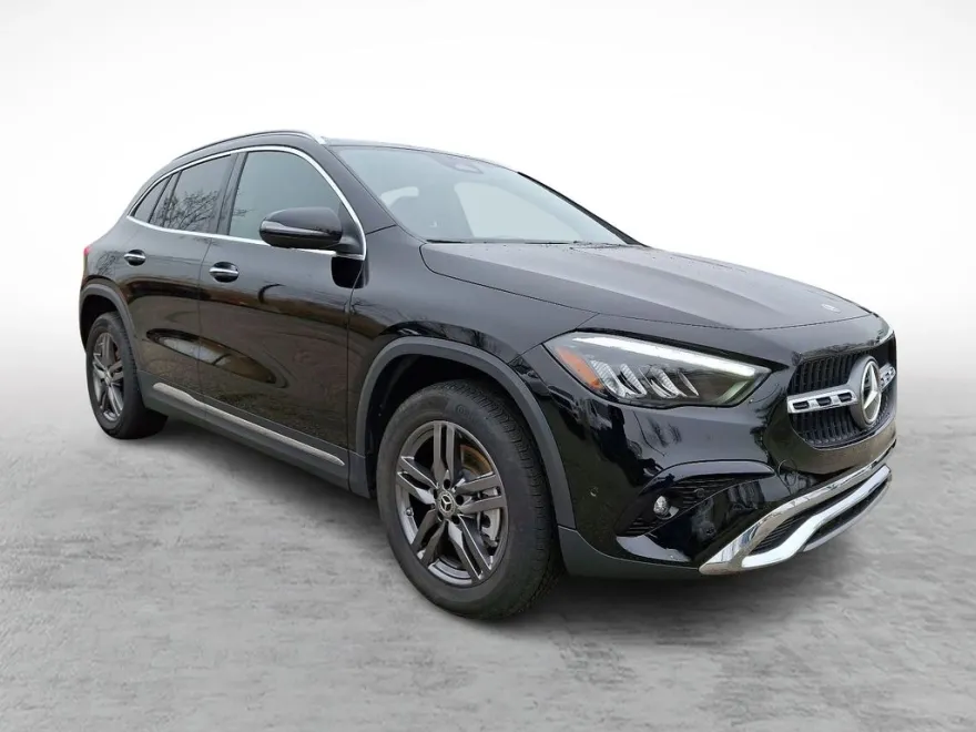 2025 Mercedes Benz GLA 250 4MATIC photo 1