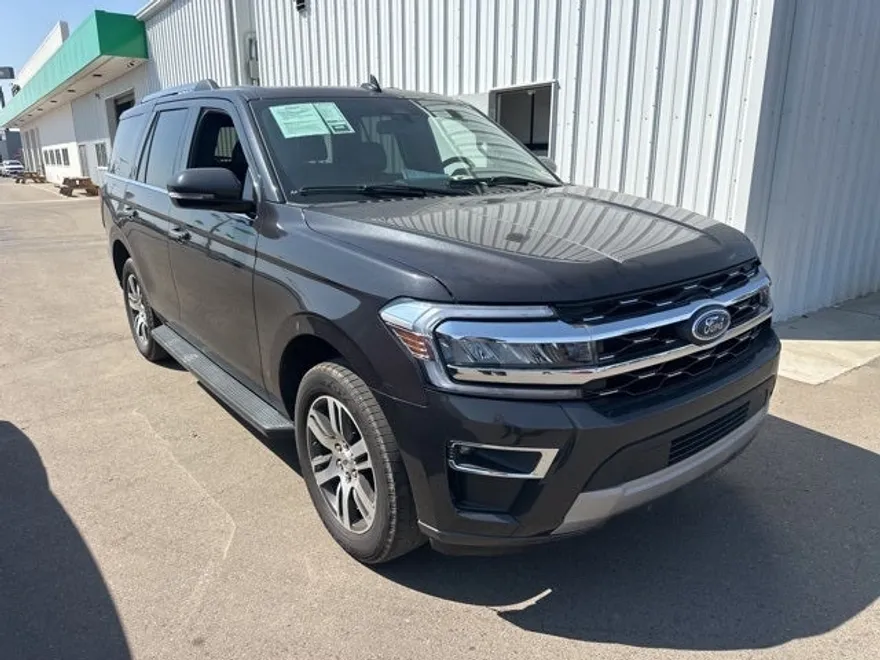 2024 Ford Expedition Limited photo 1