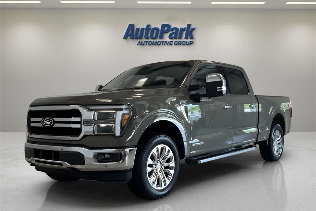 2025 Ford F-150 Lariat photo 1