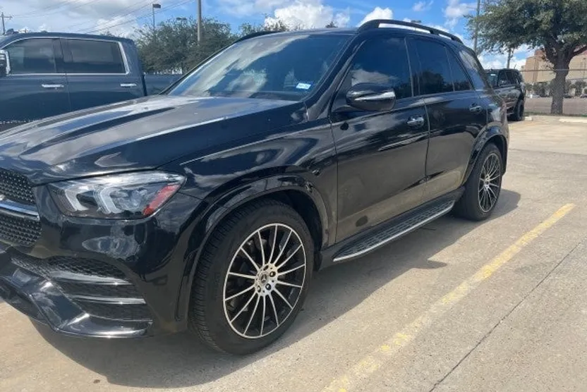 2022 Mercedes Benz GLE 450 4MATIC photo 1