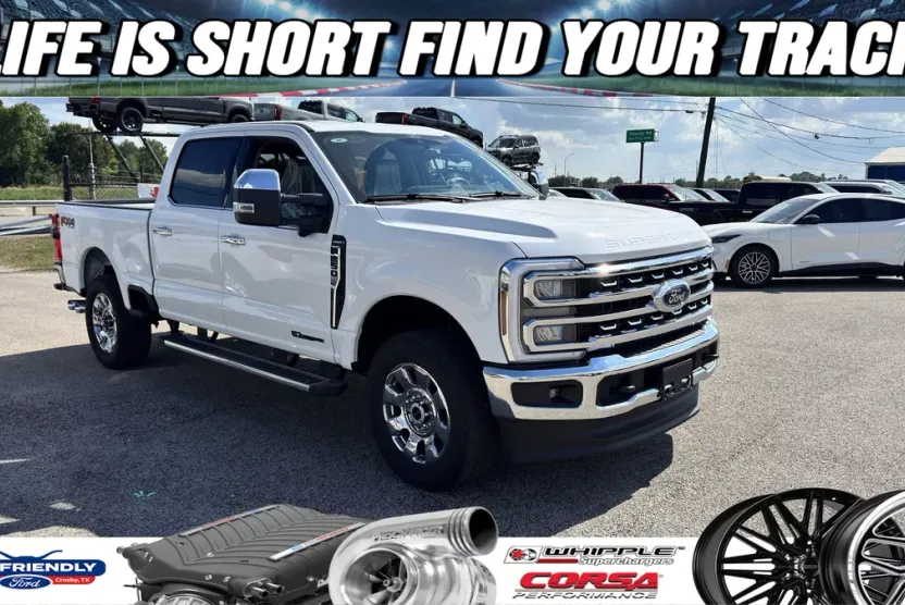 2026 Ford F-250 Lariat photo 1