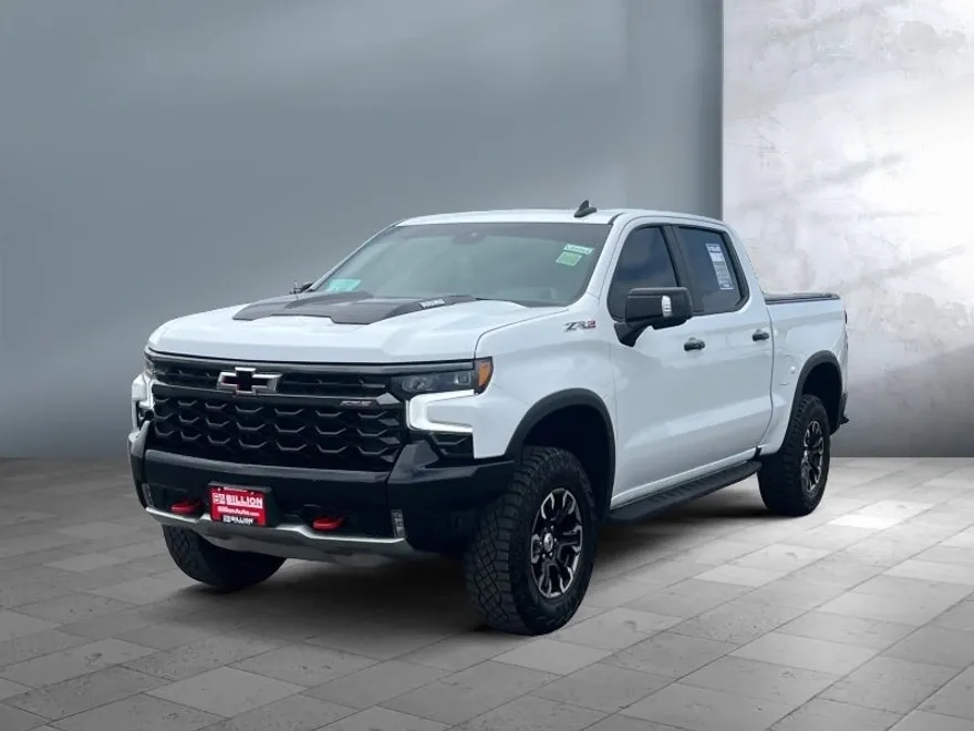 2024 Chevrolet Silverado 1500 ZR2 photo 1