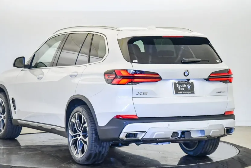 2026 Bmw X5 sDrive40i photo 1