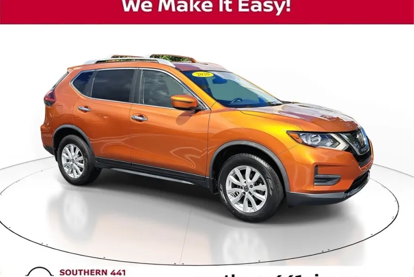 2020 Nissan Rogue SV photo 1