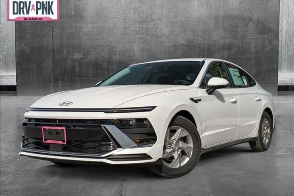 2025 Hyundai Sonata SE photo 1