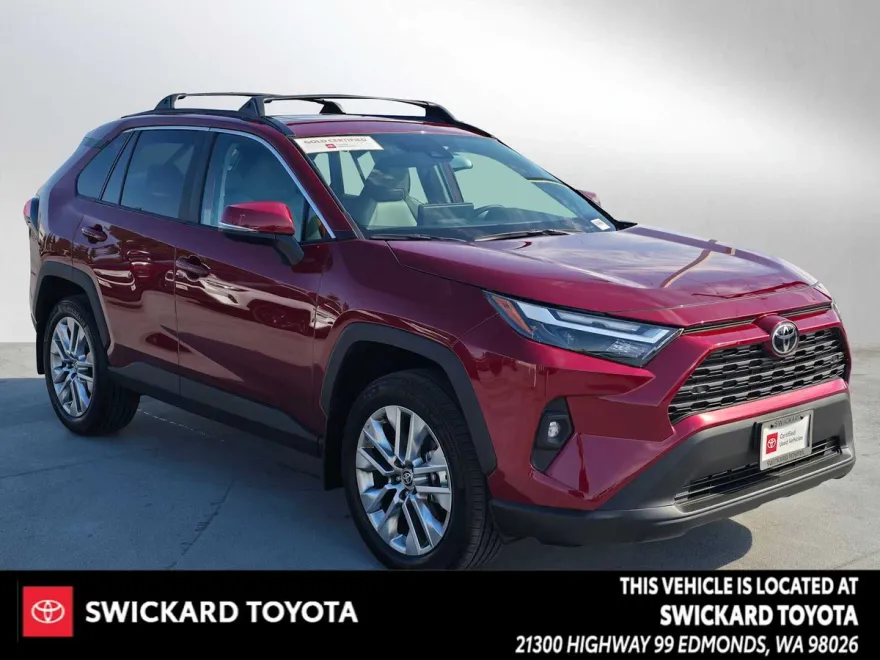 2025 Toyota RAV4 XLE Premium photo 1