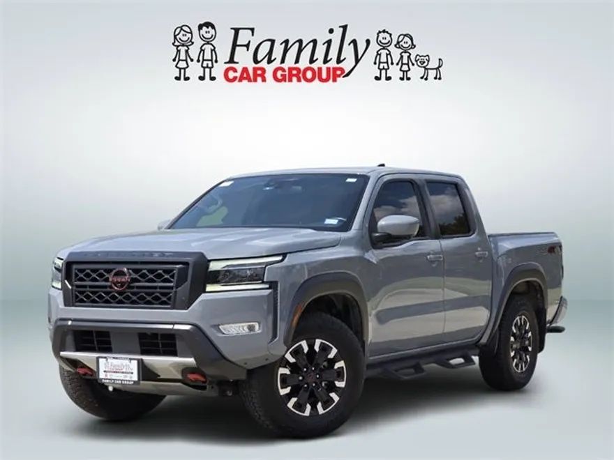 2022 Nissan Frontier PRO-4X photo 1
