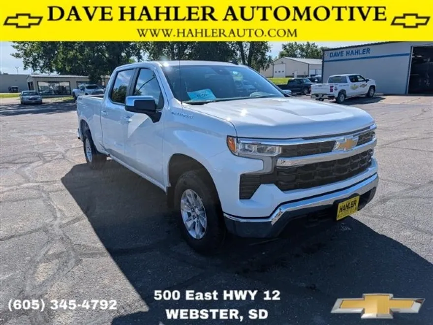 2026 Chevrolet Silverado 1500 LT photo 1