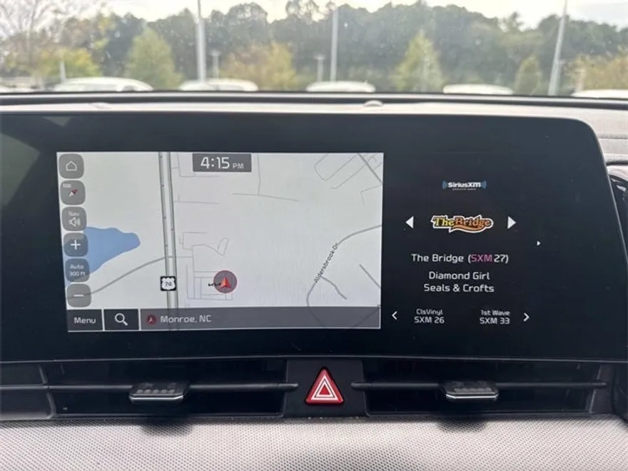 2023 Kia Sportage photo 1