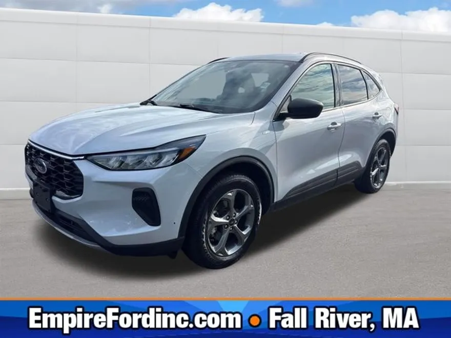 2025 Ford Escape ST-Line photo 1